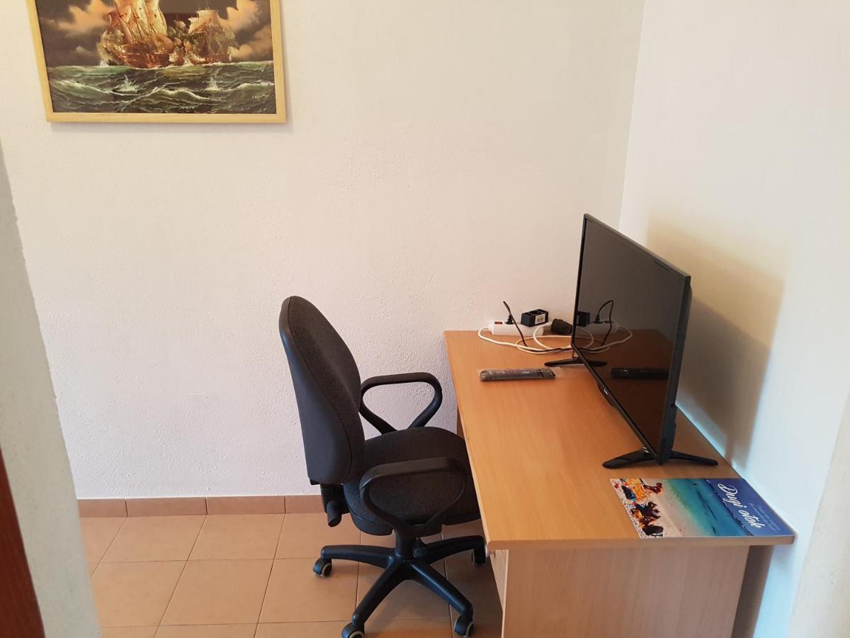 Extra Spacious Seaview Apartments Close To The Beach, With Large Terraces And Free Wi-Fi & Ac & Bbq & Parking Space Sali  Kültér fotó